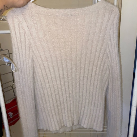 Pale pink knit sweater 2piece set - Picture 3 of 3